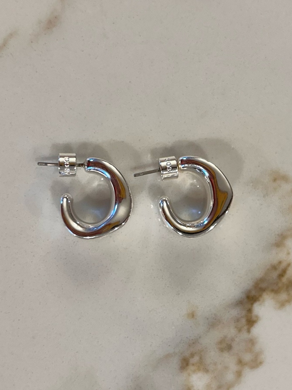 COS Sculpted Silver Hoop Earrings - Picture 3 of 3
